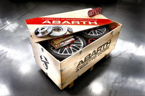 木箱。｜アバルト神戸西スタッフブログ｜ABARTH Official Dealer Site