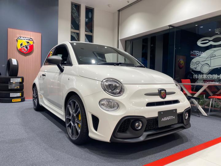 ABARTH 695 Turismo MTA RHD