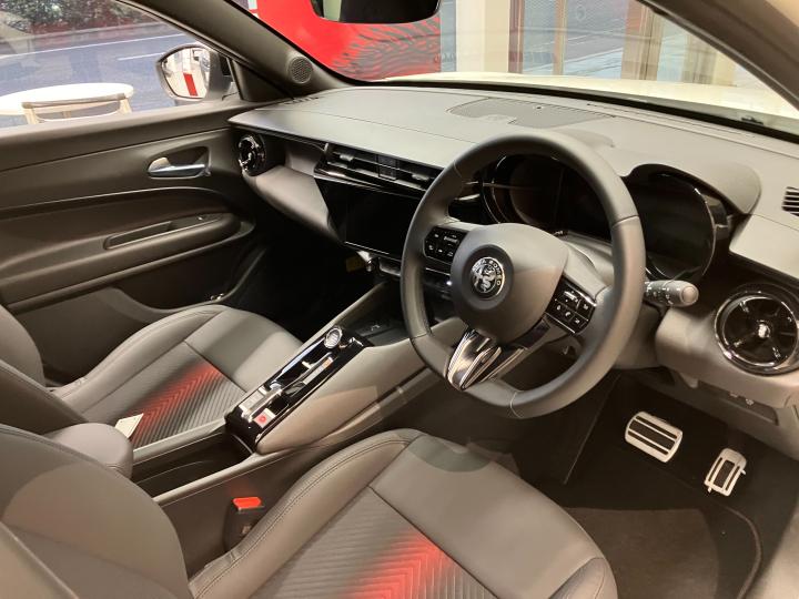 JUNIOR Ibrida Edizione Bianco