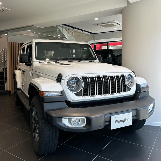 New Jeep Wrangler（JL） Unlimited Sahara Power Side Step