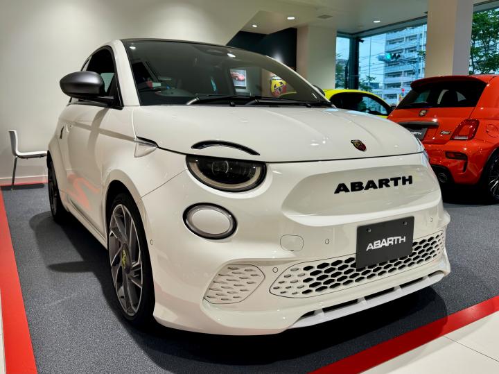 ABARTH 500e Turismo Hatchback