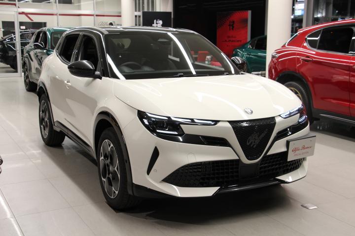 JUNIOR Ibrida Edizione Bianco