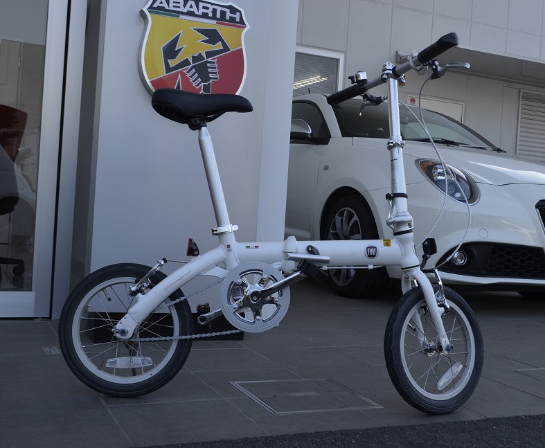 【特別送料無料！】 ♪ ♪｜フィアット国立スタッフブログ｜FIAT FIAT自転車 自転車本体