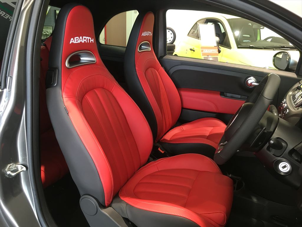 展示車のご案内 フィアット アバルト小山スタッフブログ Fiat Abarth Official Dealer Site