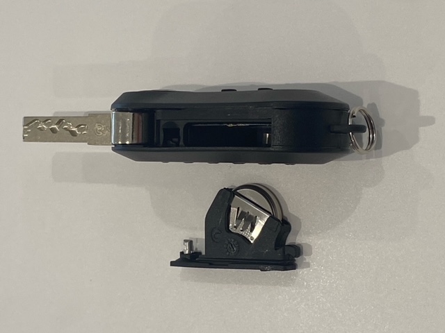 キー電池交換｜フィアット／アバルト岡山スタッフブログ｜FIAT