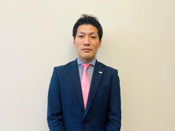 セールスマネージャー/アクセサリーアンバサダー 　T.O.