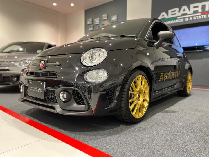 ABARTH 695 75° ANNIVERSARIO