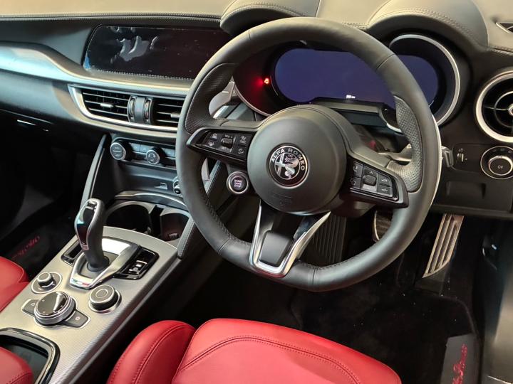 STELVIO 2.2 TURBO DIESEL Q4 VELOCE