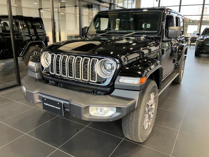 New Jeep Wrangler（JL） Unlimited Sahara Power Side Step