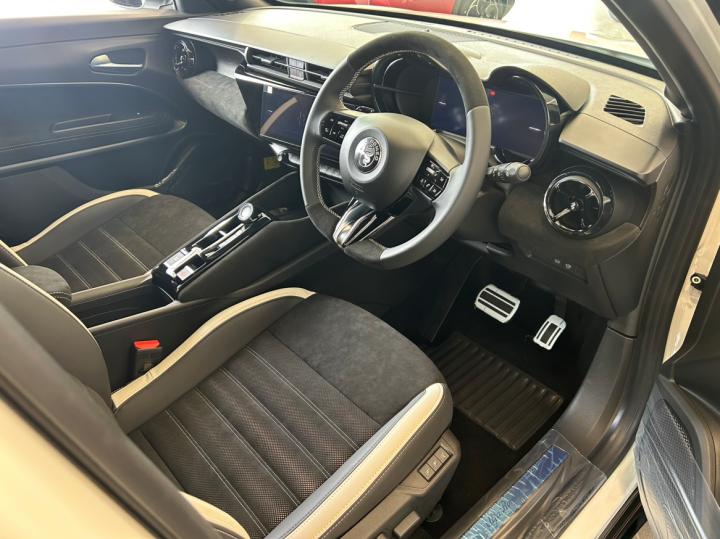JUNIOR Ibrida SPORT SPECIALE