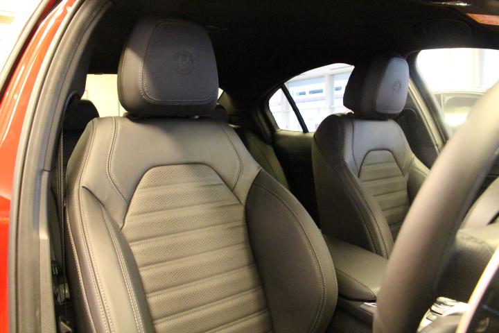 GIULIA 2.0 TURBO VELOCE