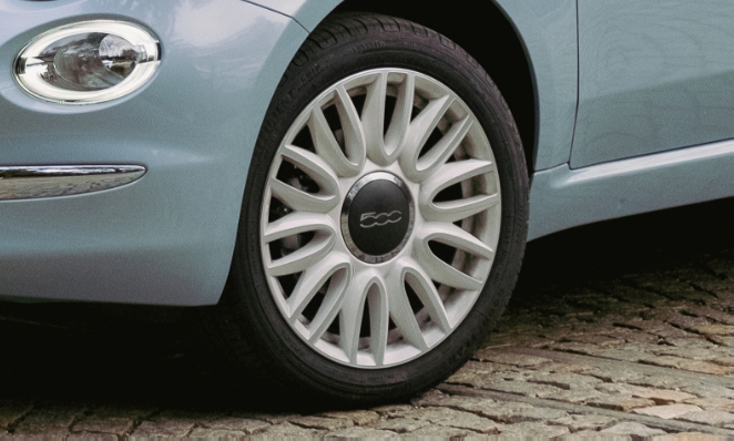 🌟フィアット最後の特別な限定車🌟500C Collezione 1957｜フィアット