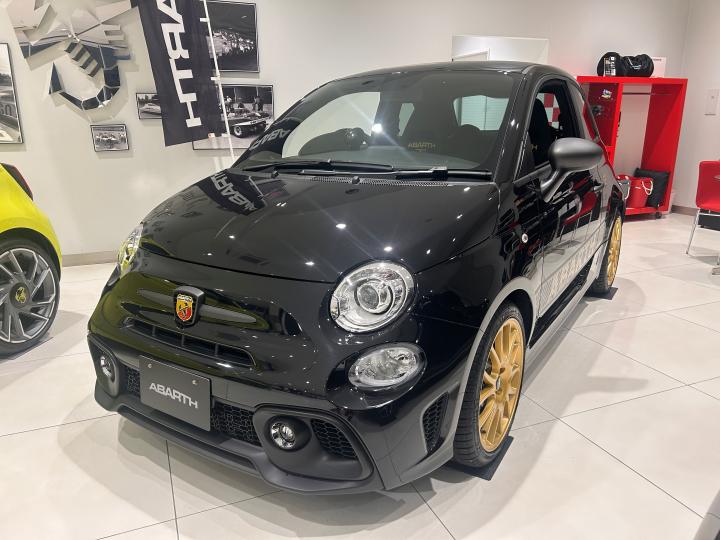 ABARTH 695 75° ANNIVERSARIO