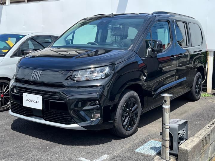 NEW DOBLÒ Maxi 5 Black Edition