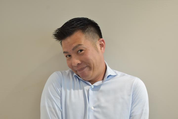 セールススタッフ 江頭