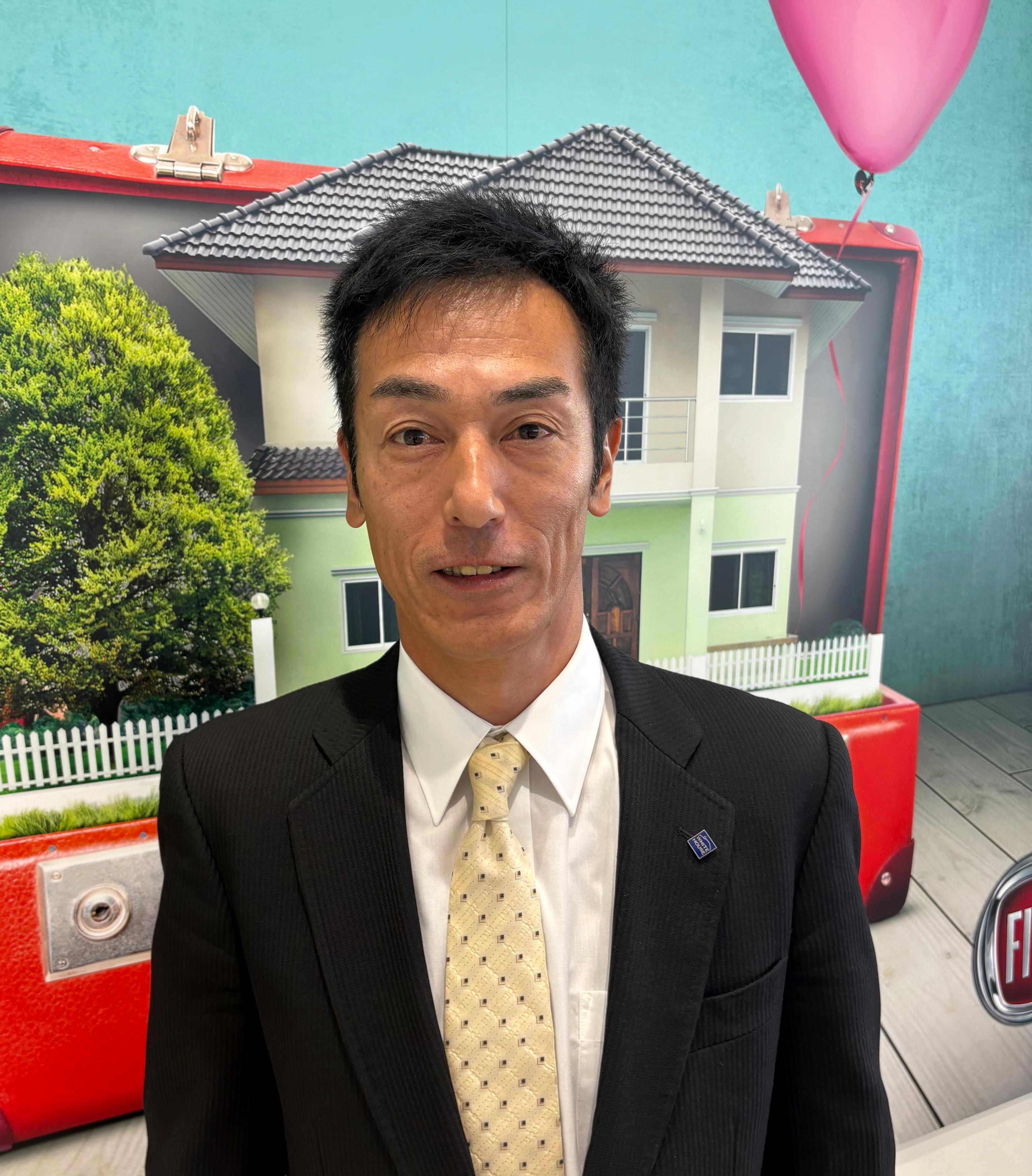 セールススタッフ 原林　裕