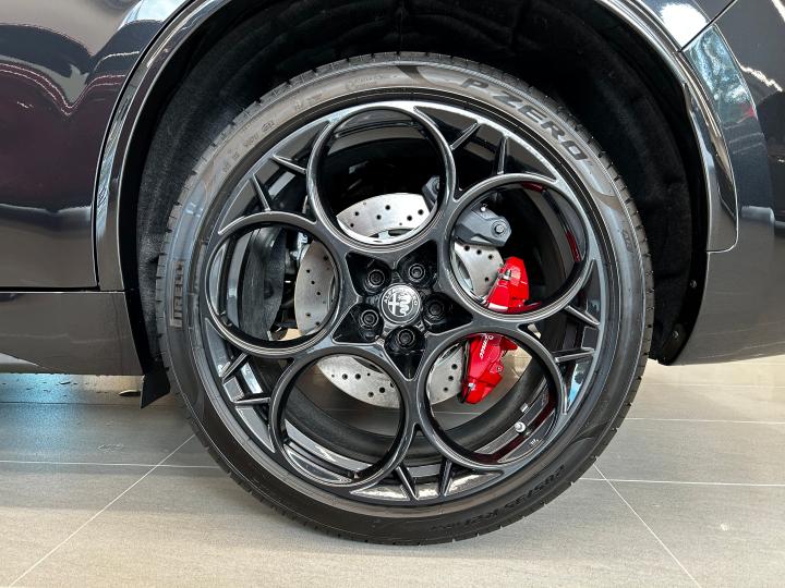 STELVIO QUADRIFOGLIO  SUPER SPORT