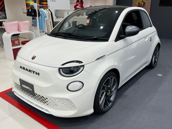 ABARTH 500e Turismo Hatchback