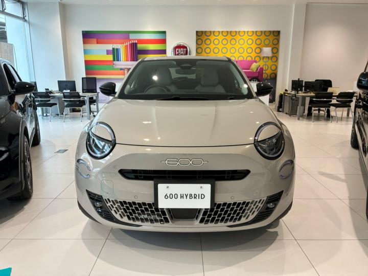 600 Hybrid Crema Cappuccino