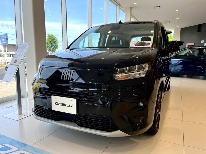 NEW DOBLÒ Maxi 5 Black Edition