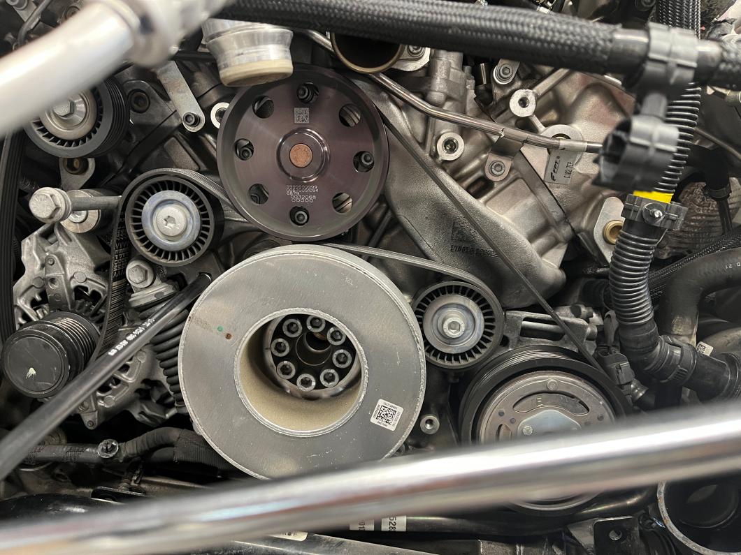 ドライブベルト交換｜アルファ ロメオ横浜町田スタッフブログ｜Alfa