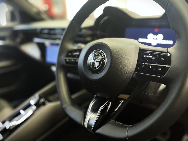 JUNIOR Ibrida Edizione Bianco