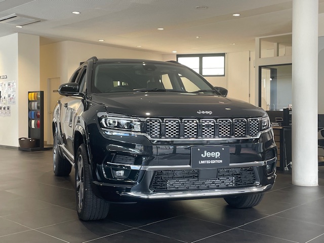 Commander Overland
