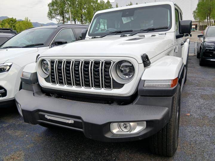 New Jeep Wrangler（JL） Unlimited Sahara 2.0L