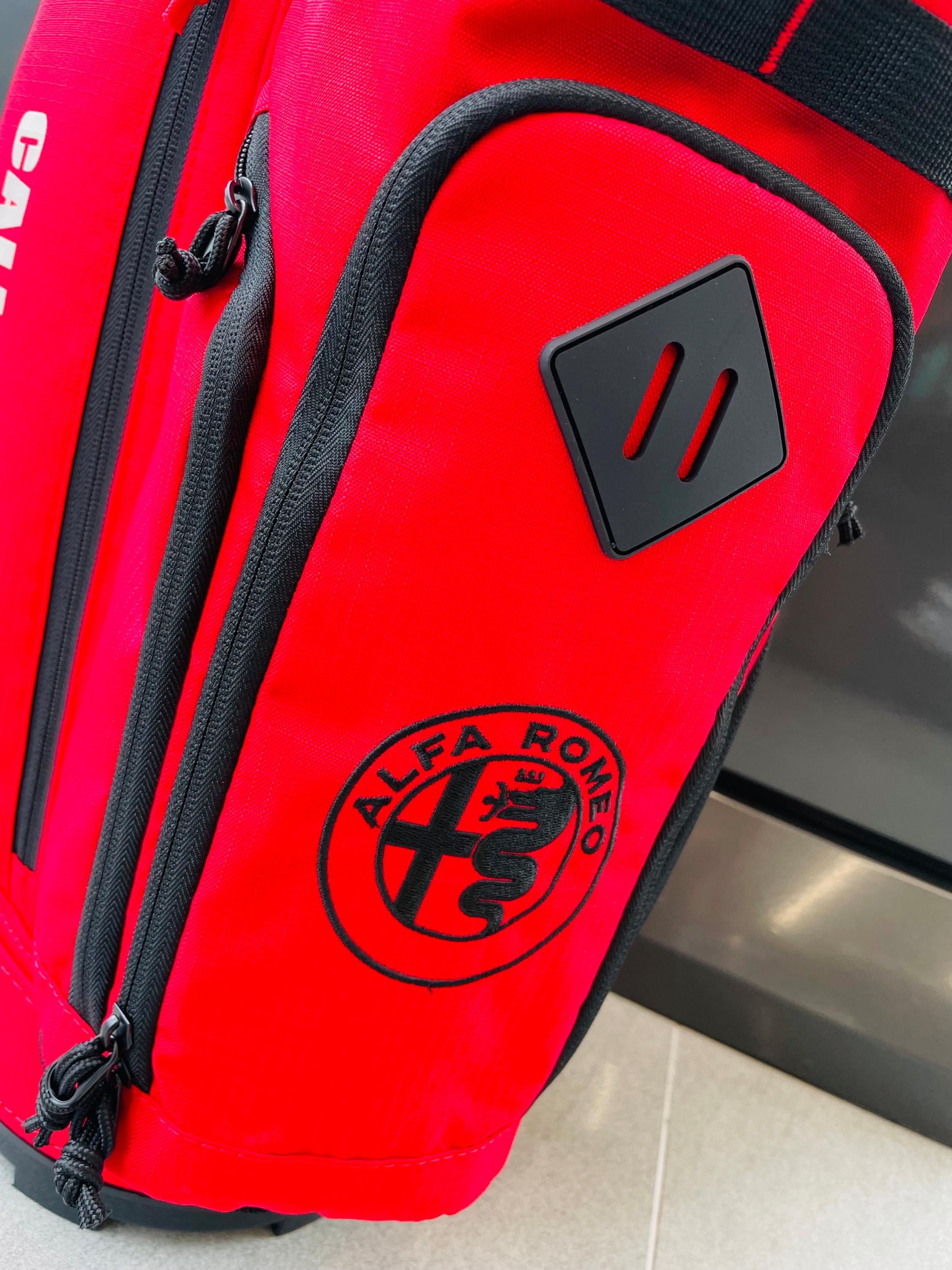 ☆新品☆アルファロメオ　キャディーバッグ Alfa Romeo×Callaway 純正 ゴルフ キャディーバッグ 2024