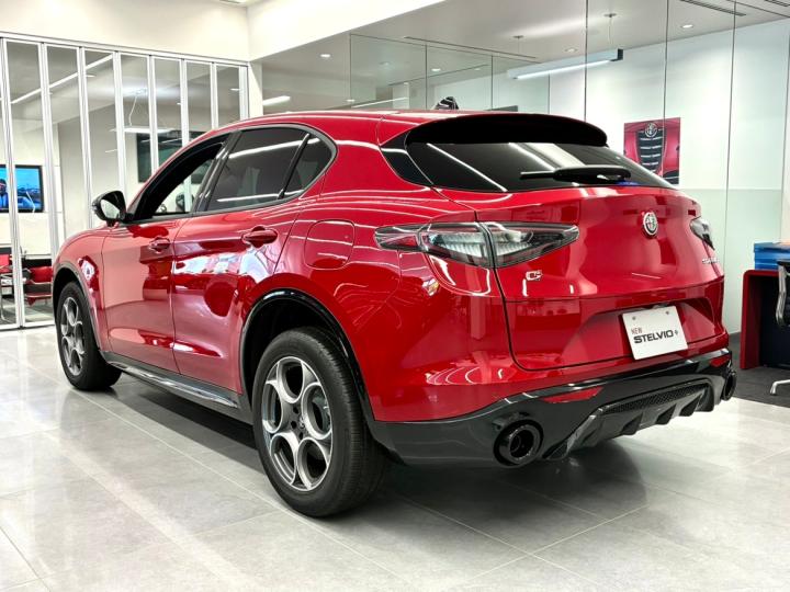 STELVIO 2.0 TURBO Q4 SPRINT