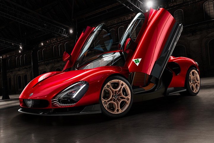 Alfa Romeo 33 Stradale｜アルファ ロメオ池袋スタッフブログ｜Alfa