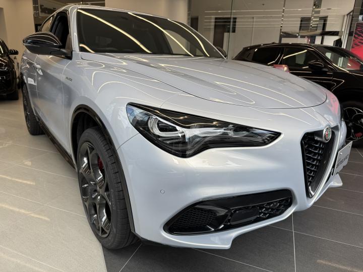 STELVIO 2.2 TURBO DIESEL Q4 VELOCE