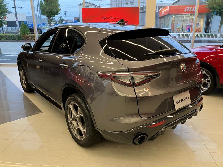 アルファ ロメオ中川｜展示車・試乗車｜Alfa Romeo Official