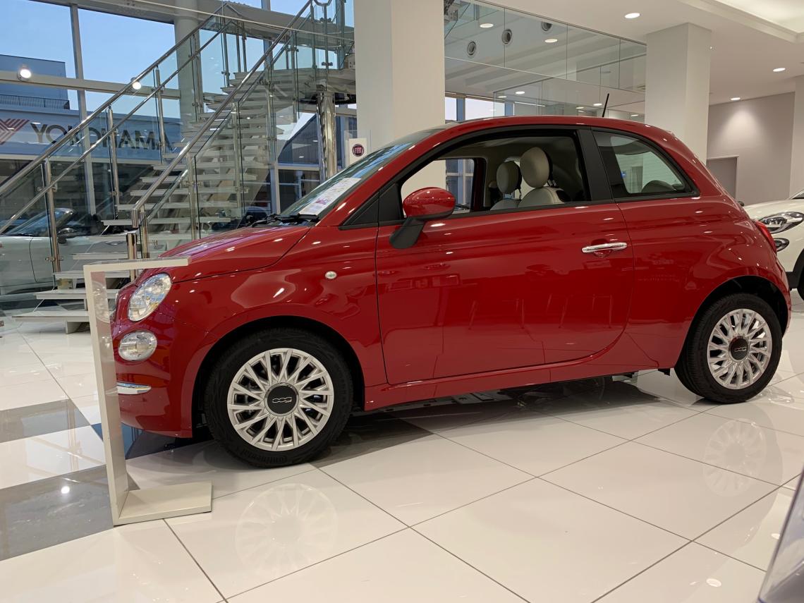 FIAT 500 ツインエアーラウンジ パソドプレレッド展示中｜フィアット／アバルト静岡スタッフブログ｜FIAT/ABARTH Official  Dealer Site