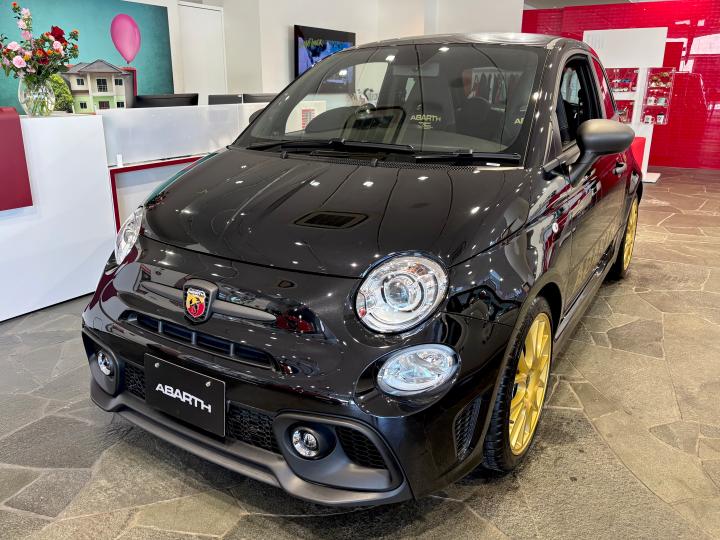 ABARTH 695 75° ANNIVERSARIO