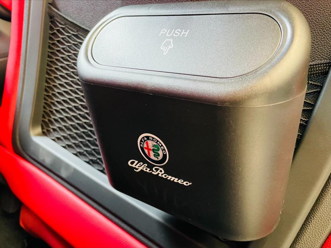 車載グッズご紹介🚗✨｜アルファ ロメオ心斎橋スタッフブログ｜Alfa