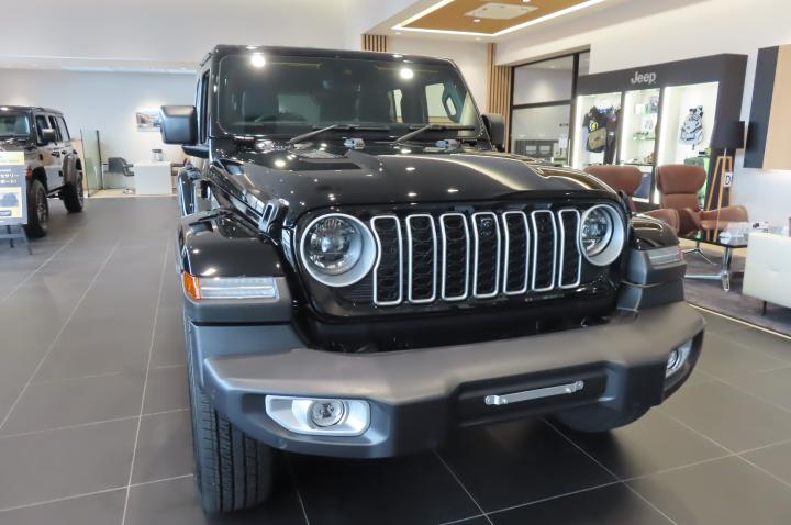 New Jeep Wrangler（JL） Unlimited Sahara 2.0L