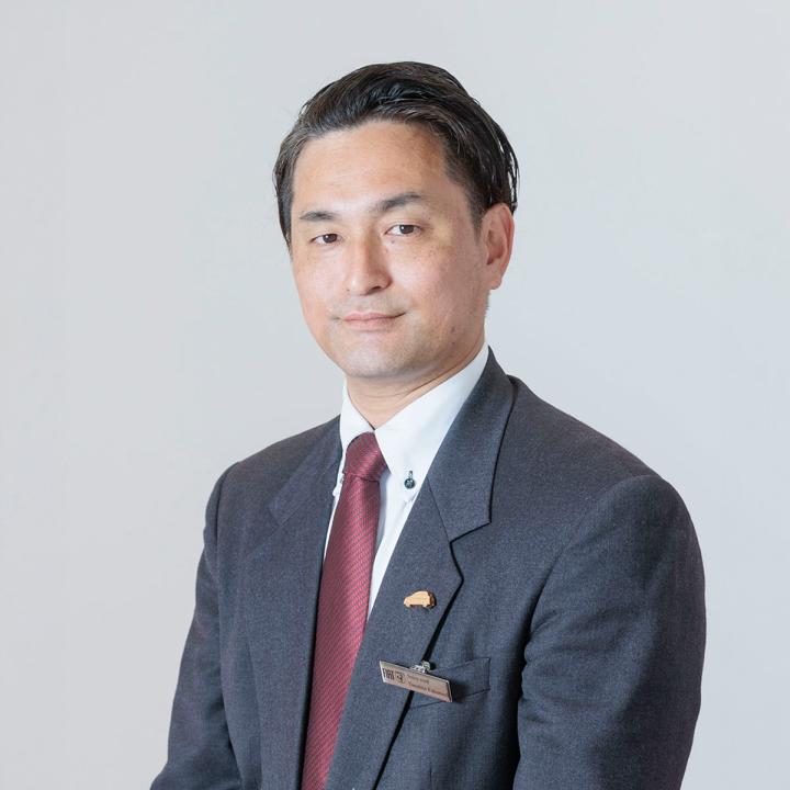セールススタッフ 福森　康仁